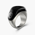 Smart fitness ring in silver alloy with a glossy black top, camouflage pattern and circular sensor detail, VIBE LOOP Ban